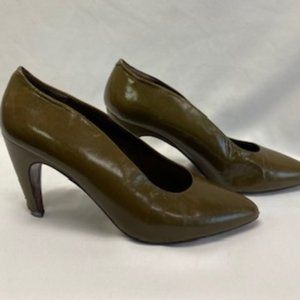 Christine Perez Olive heels size 7.5